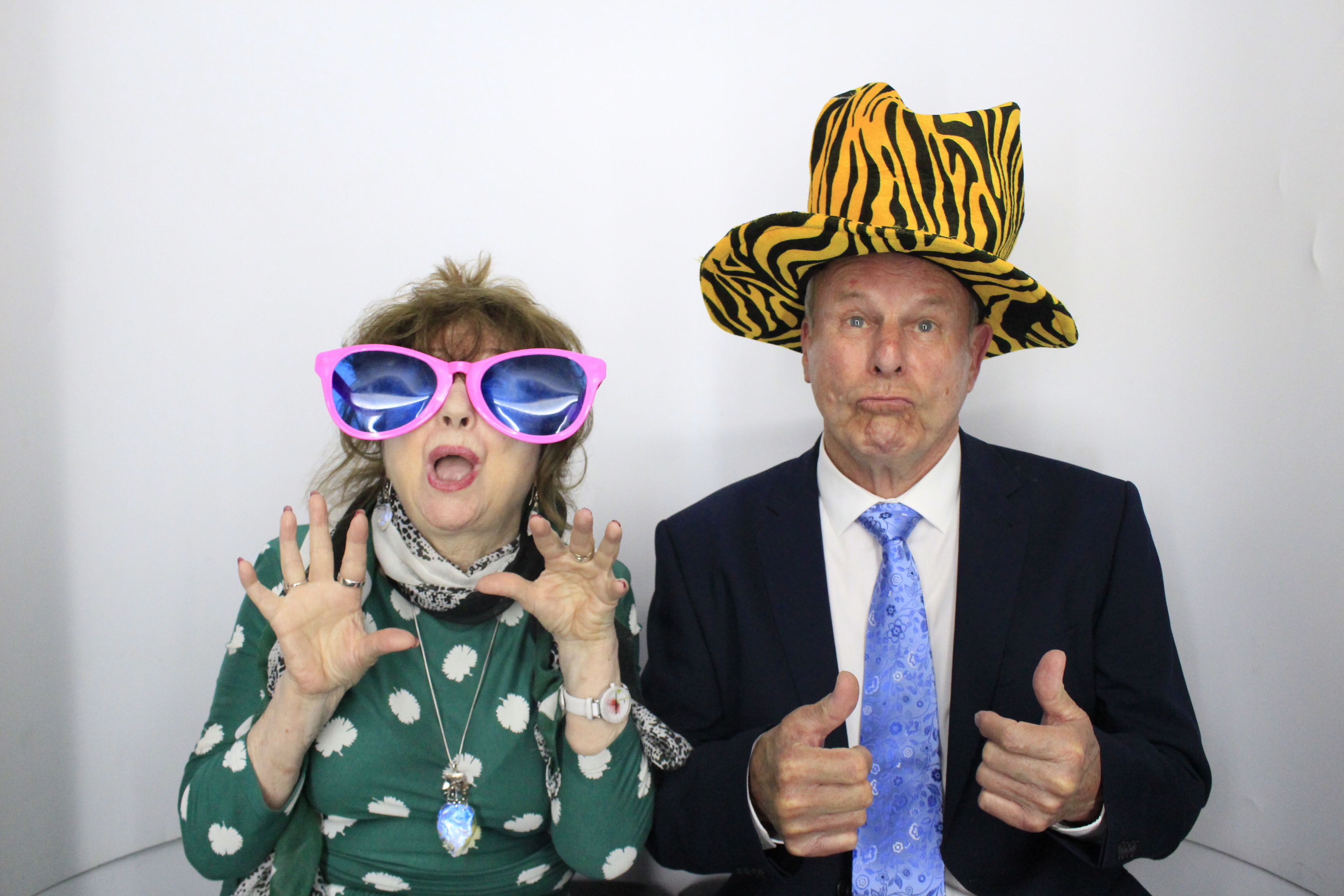 Andy and Emma's Wedding | View more photos from the event at gallery.myphotoboothexperience.co.uk/u/MyPhotoBoothExperienceLtd/Andy-and-Emmas-Wedding